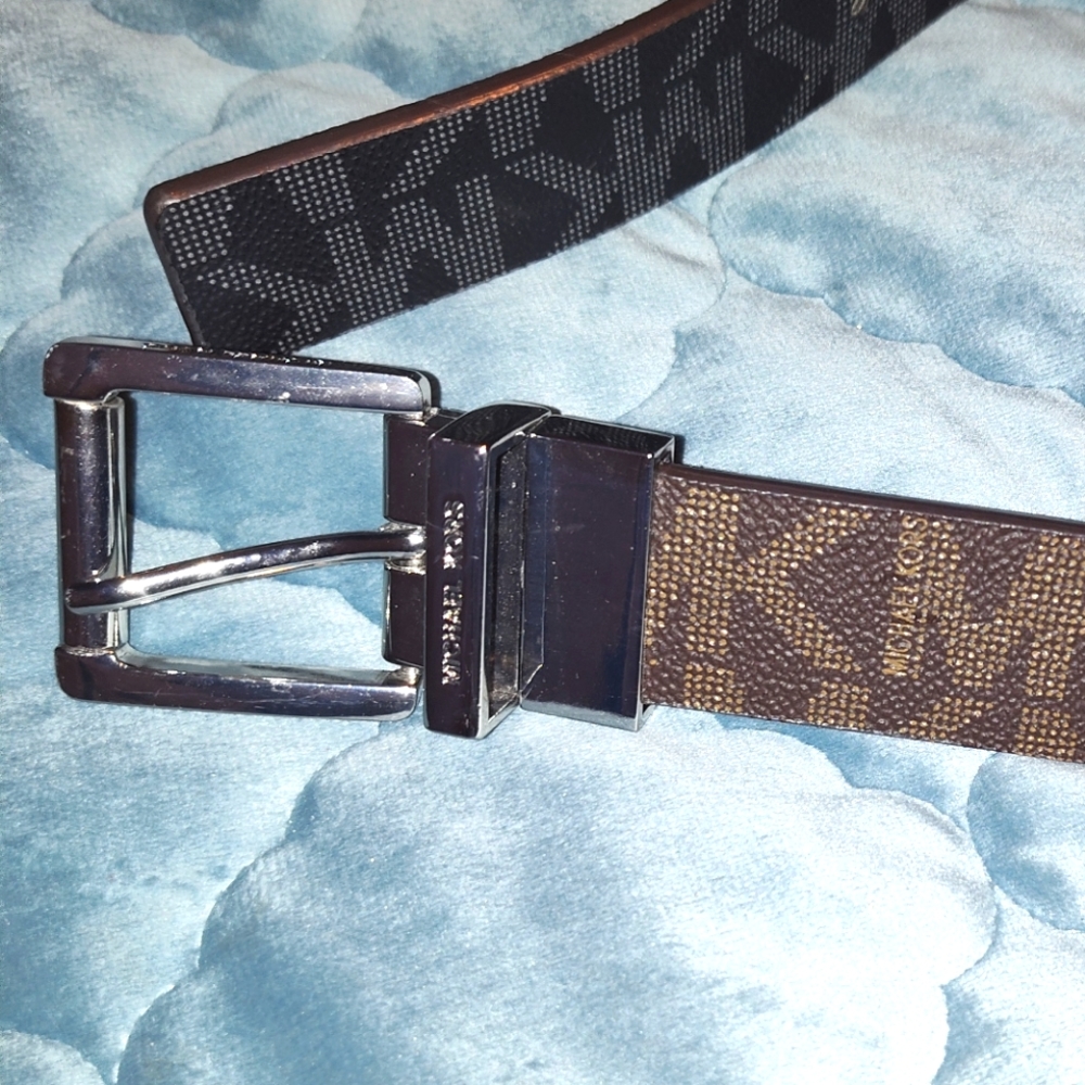 Michael kors belt